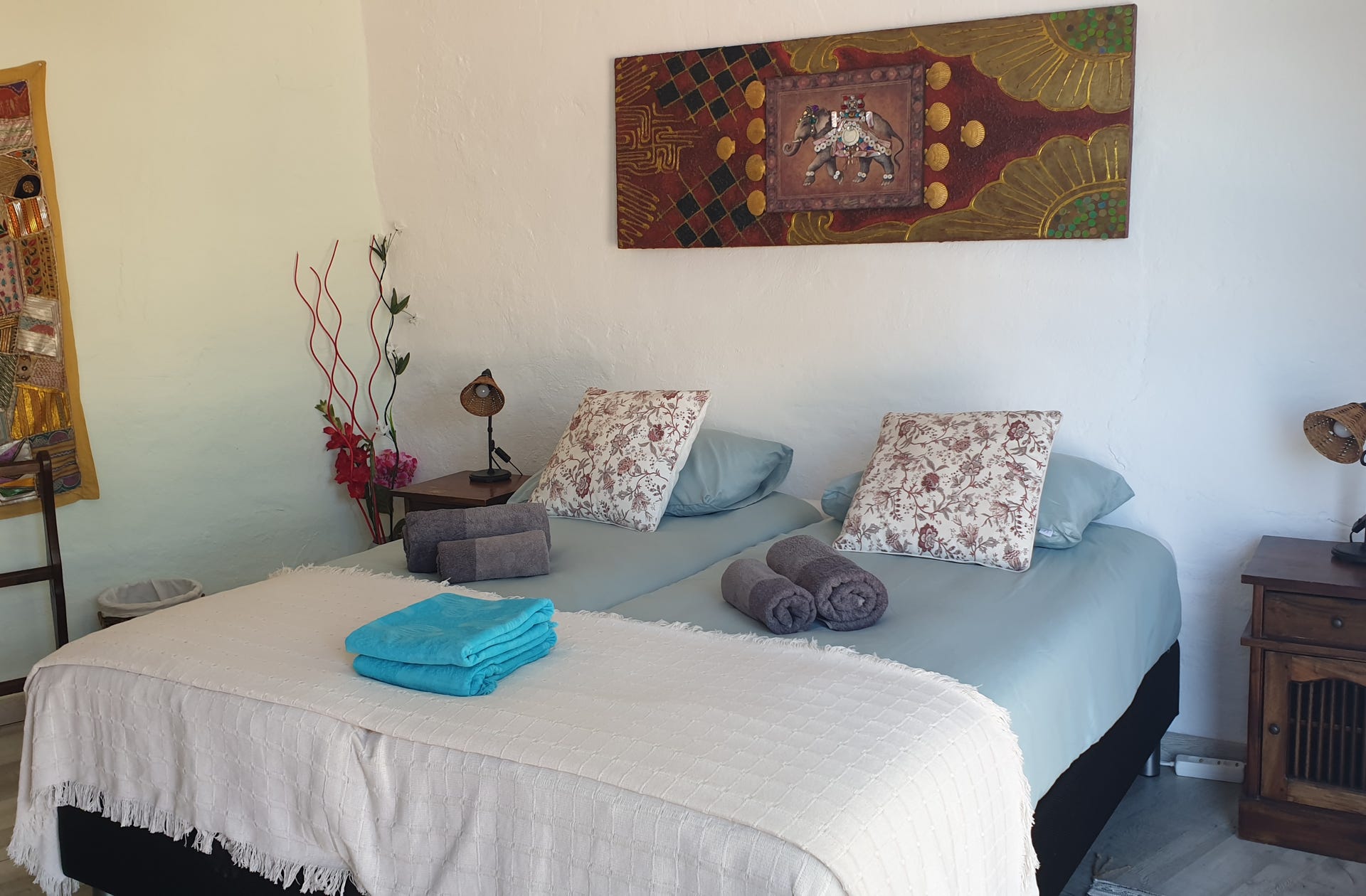 Foto Kamer Esmeralda